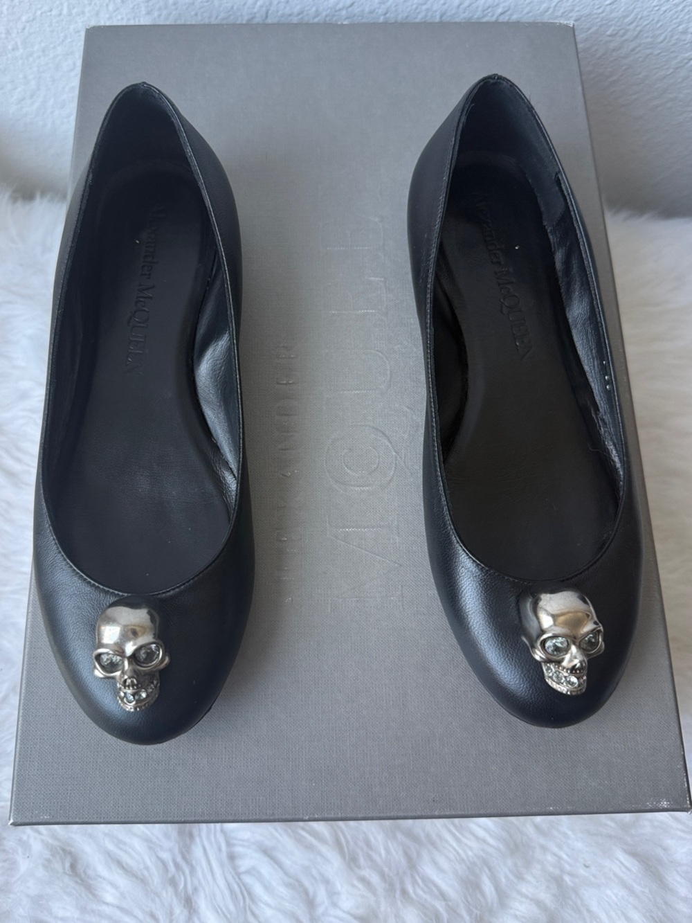 Alexander McQueen Black Leather Flats with Silver Skull Hardware